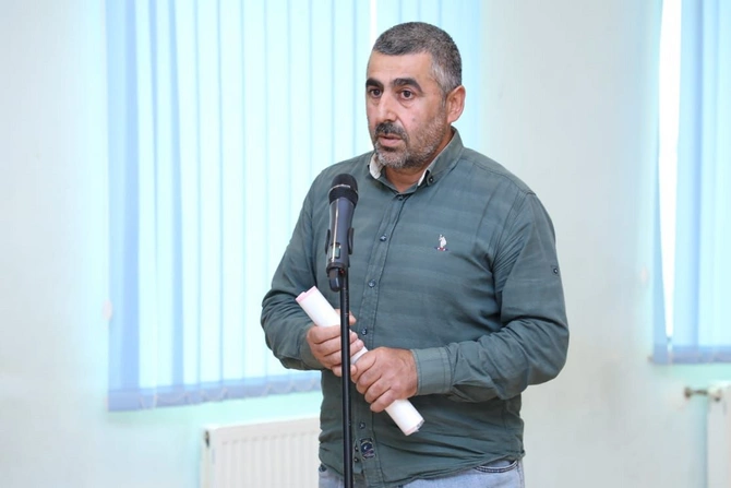 Açıq mikrofonda Zirə qəsəbəsi sahibkarlarının müraciətləri qeydə alındı — FOTO