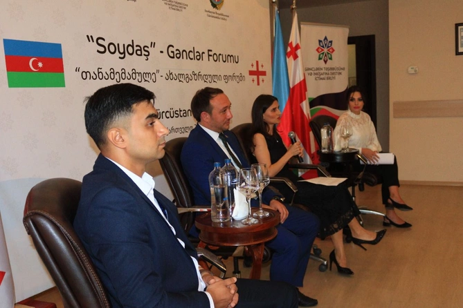 Gürcüstanda “Soydaş” Gənclər Forumu keçirildi — FOTOLAR Gürcüstanda “Soydaş” Gənclər Forumu keçirildi — FOTOLAR