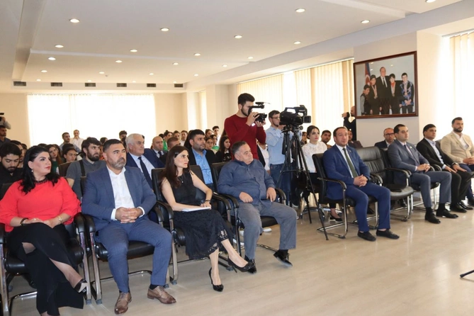 Gürcüstanda “Soydaş” Gənclər Forumu keçirildi — FOTOLAR Gürcüstanda “Soydaş” Gənclər Forumu keçirildi — FOTOLAR