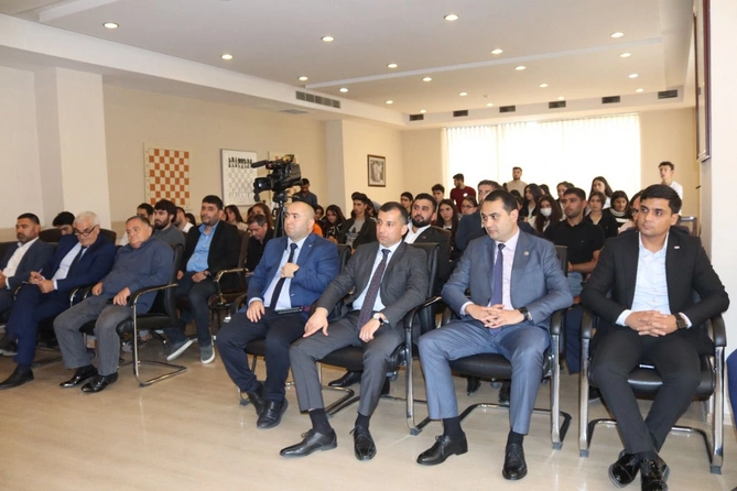 Gürcüstanda “Soydaş” Gənclər Forumu keçirildi — FOTOLAR Gürcüstanda “Soydaş” Gənclər Forumu keçirildi — FOTOLAR