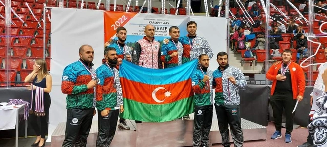 Karateçilərimiz Dünya çempionatında rekord iştirakçı ilə tarix yazdı — FOTOLAR Karateçilərimiz Dünya çempionatında rekord iştirakçı ilə tarix yazdı — FOTOLAR