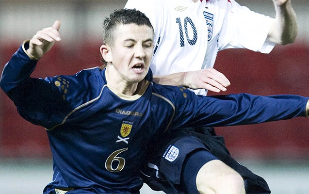 Tarixə düşən futbolçu faciəli şəkildə ÖLDÜ — FOTO