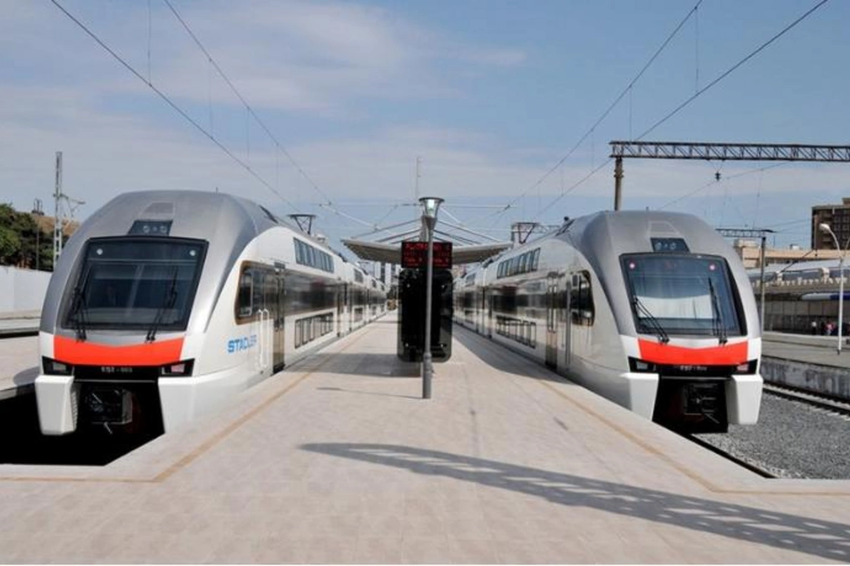Bakı-Gəncə sərnişin qatarına onlayn bilet satışı müvəqqəti dayandırılacaq