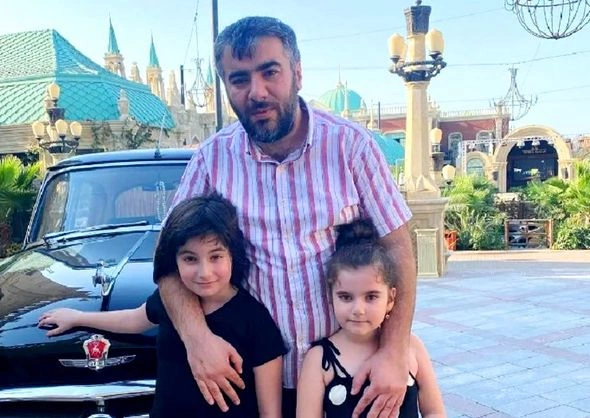 Dostunu bıçaqladı, həyat yoldaşı onu tərk etdi: Meyxana kralını hönkür-hönkür ağladan nə idi? — FOTO