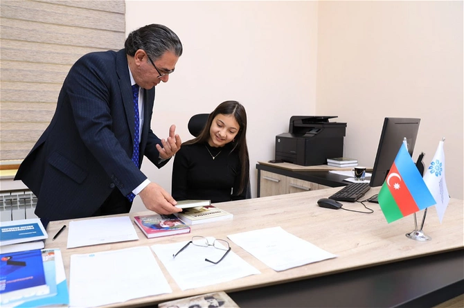 “Ümumdünya Uşaq Hüquqları günü”nə həsr olunmuş tədbir keçirilib — FOTOLAR “Ümumdünya Uşaq Hüquqları günü”nə həsr olunmuş tədbir keçirilib — FOTOLAR