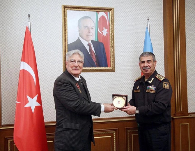 Zakir Həsənov Türkiyənin hərbiyönümlü QHT rəhbərləri ilə görüşdü — FOTOLAR