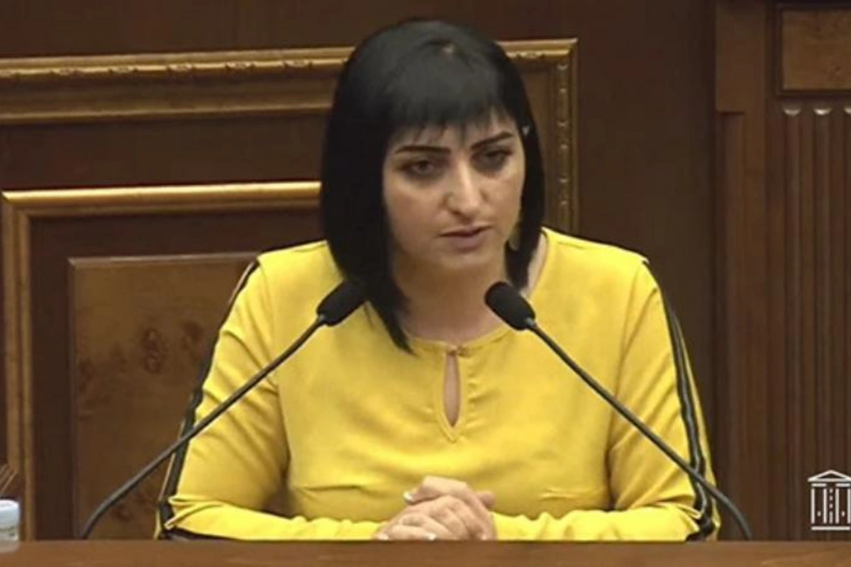 “Rusiya sülhməramlıları Qarabağda qalmalıdır” — Tovmasyan