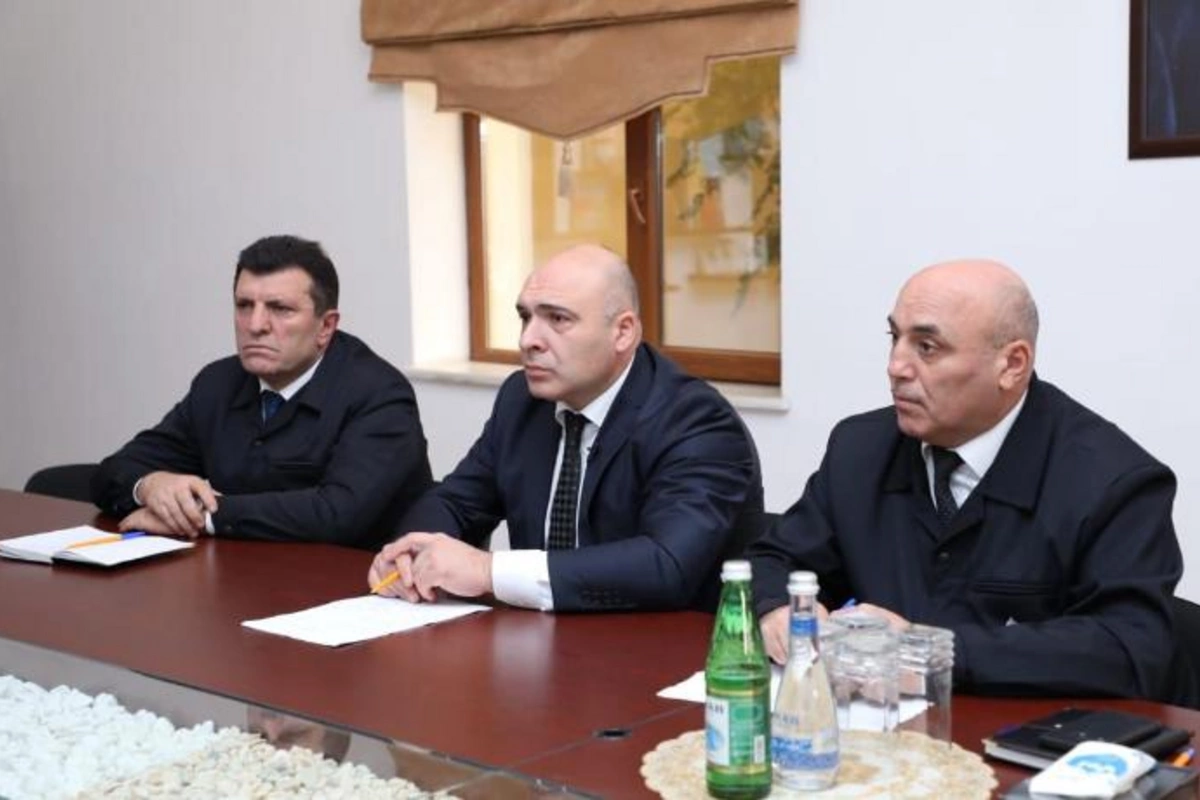 SOCAR Azəriqaz İB-nin baş direktorunun müavini Göyçayda vətəndaşları qəbul edib — FOTOLAR