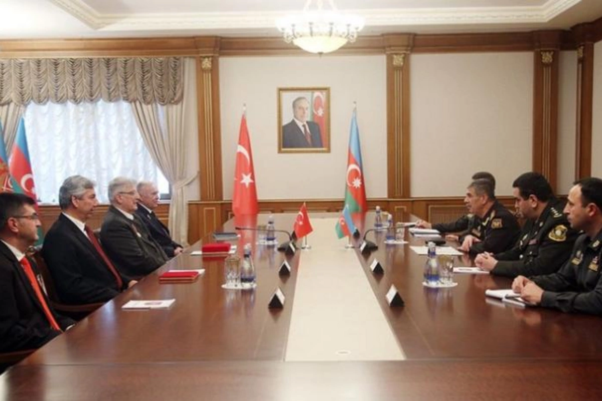 Zakir Həsənov Türkiyənin hərbiyönümlü QHT rəhbərləri ilə görüşdü — FOTOLAR