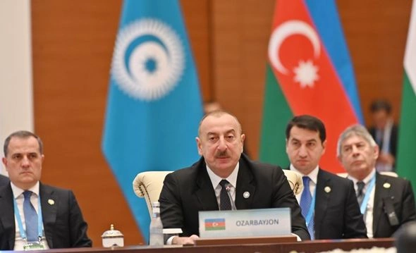 İlham Əliyev Səmərqənddə TDT-nin IX Zirvə Görüşündə iştirak edib — YENİLƏNİB (FOTO/VİDEO)
