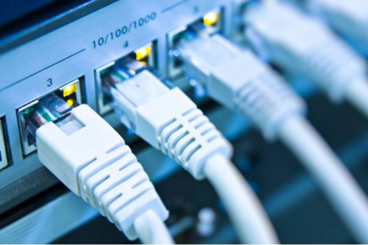 Azərbaycan və Türkmənistan arasında fiber-optik xətt çəkiləcək