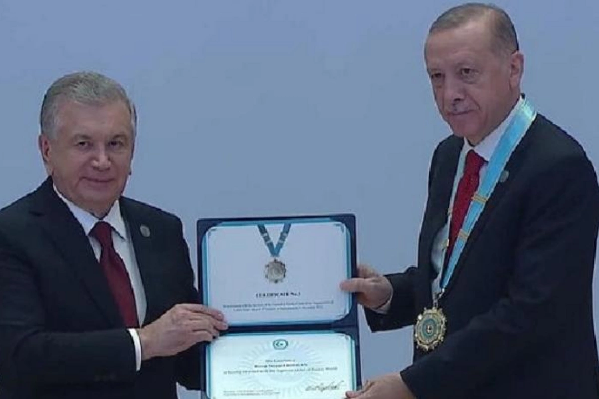 Ərdoğana daha bir ORDEN VERİLDİ