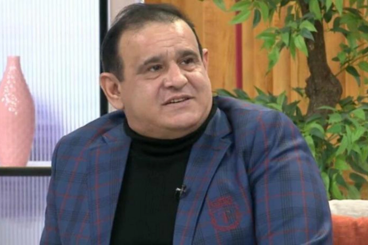 Bacısı qızından Tacir Şahmalıoğlunun səhhəti ilə bağlı paylaşım