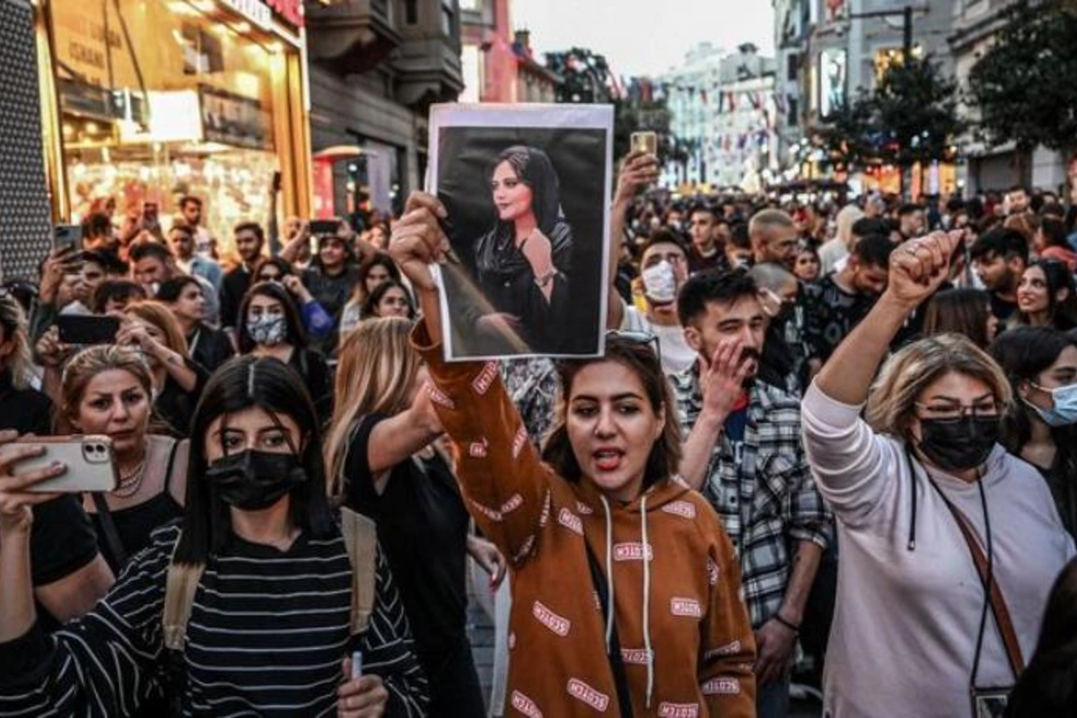 İranda etirazçıya ölüm cəzası verildi