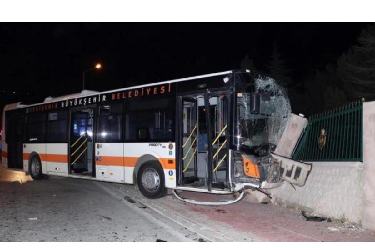 Türkiyədə ağır qəza — 10 nəfər yaralandı