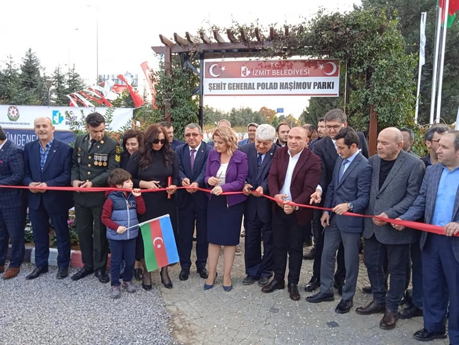 Türkiyədə general-mayor Polad Həşimov adına parkın açılışı və Anım Mərasimi keçirilib — FOTOLAR Türkiyədə general-mayor Polad Həşimov adına parkın açılışı və Anım Mərasimi keçirilib — FOTOLAR