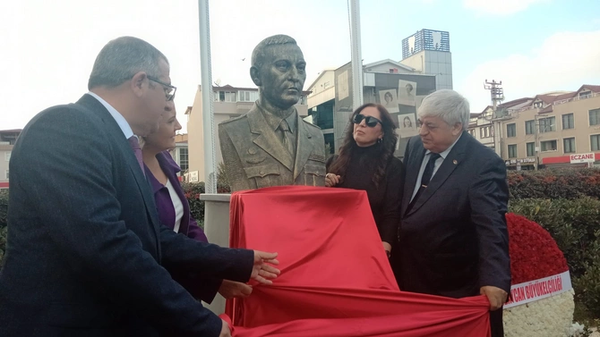 Türkiyədə general-mayor Polad Həşimov adına parkın açılışı və Anım Mərasimi keçirilib — FOTOLAR Türkiyədə general-mayor Polad Həşimov adına parkın açılışı və Anım Mərasimi keçirilib — FOTOLAR