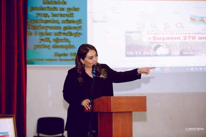 Şagirdlərə Şuşanın 270 anı filmi təqdim olundu — FOTOLAR