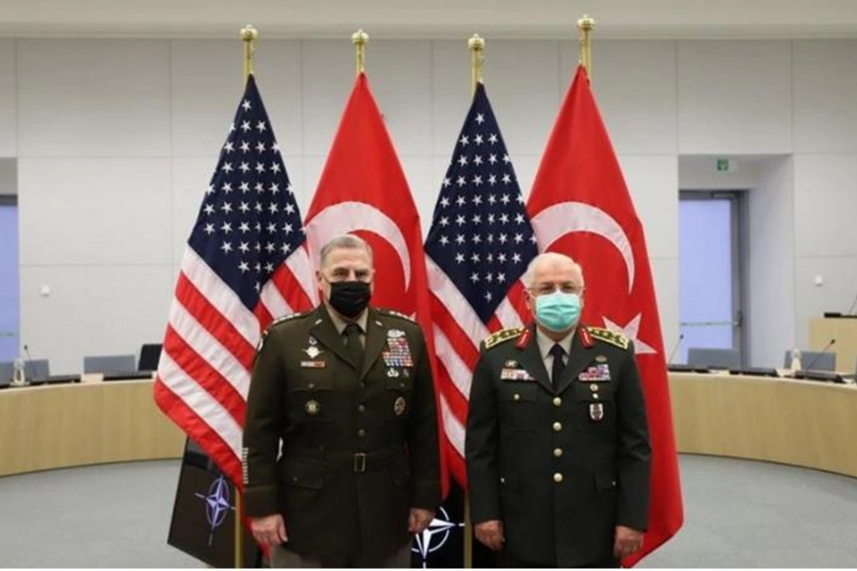 Türkiyə və ABŞ-ın Baş Qərargah rəisləri İstanbuldakı terroru müzakirə ediblər