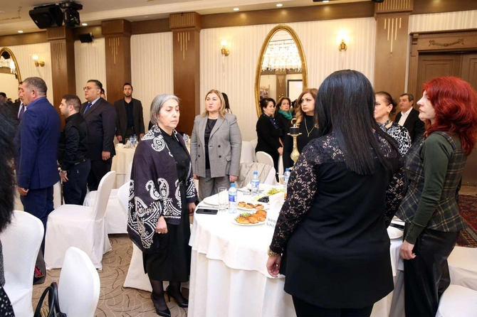Şəhid gömrükçü Ülvi Hacıyevin doğum günü münasibətilə anım tədbiri keçirilib — FOTOLAR Şəhid gömrükçü Ülvi Hacıyevin doğum günü münasibətilə anım tədbiri keçirilib — FOTOLAR
