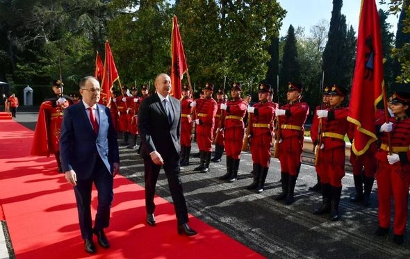 Azərbaycan Prezidentinin Tiranada rəsmi qarşılanma mərasimi olub — FOTO