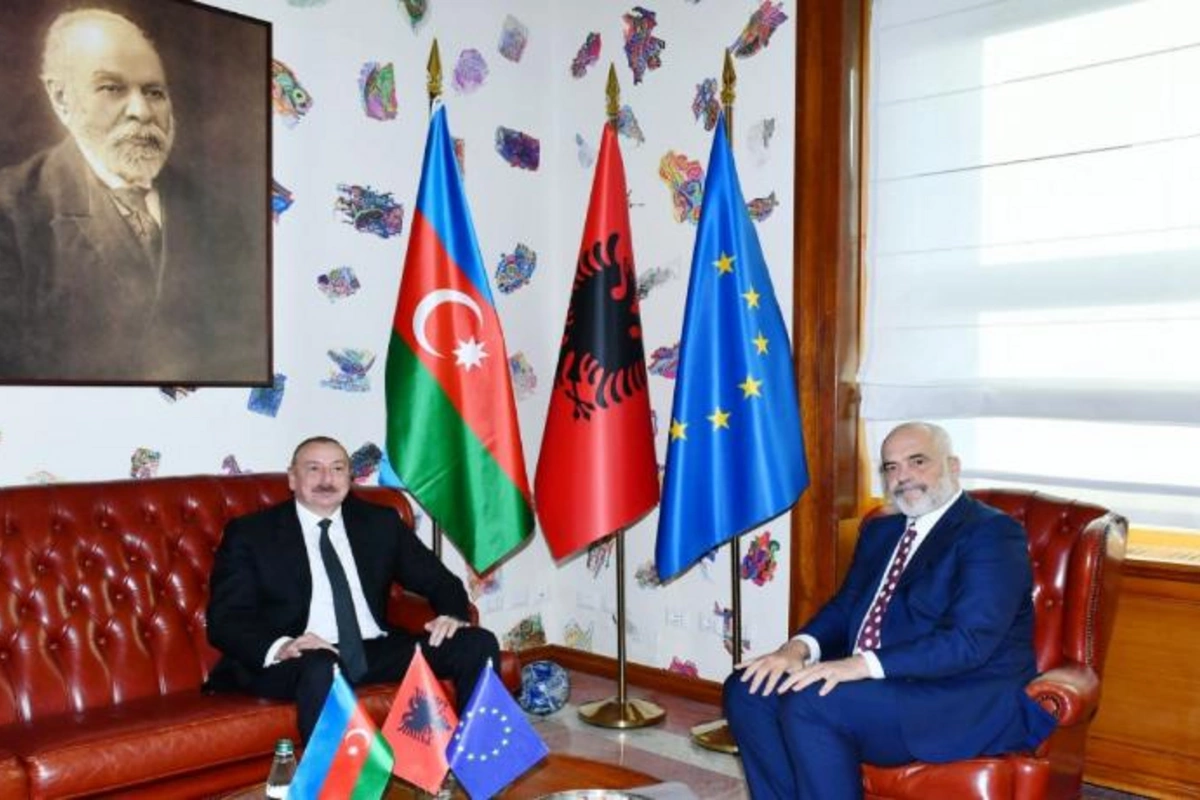 İlham Əliyevin Edi Rama ilə təkbətək görüşdü — YENİLƏNDİ
