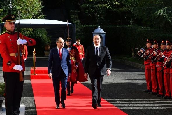 Azərbaycan Prezidentinin Tiranada rəsmi qarşılanma mərasimi olub — FOTO