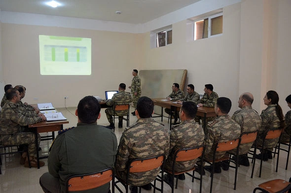 Azərbaycan Ordusunda nümunəvi tabor taktiki təlimi keçirilib — FOTO/VİDEO Azərbaycan Ordusunda nümunəvi tabor taktiki təlimi keçirilib — FOTO/VİDEO