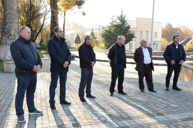İsmayıllı rayonunda fəaliyyət göstərən sahibkarlar “Açıq mikrofon” aksiyasında iştirak etdilər — FOTOLAR İsmayıllı rayonunda fəaliyyət göstərən sahibkarlar “Açıq mikrofon” aksiyasında iştirak etdilər — FOTOLAR