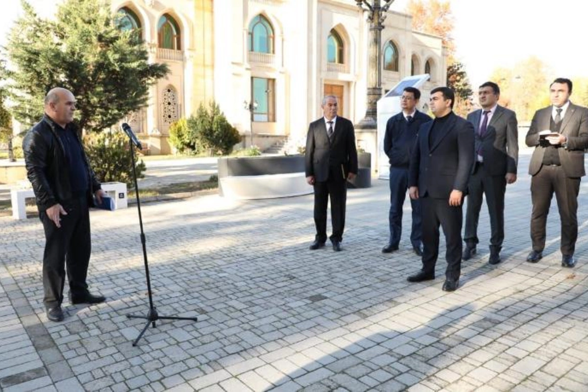 İsmayıllı rayonunda fəaliyyət göstərən sahibkarlar “Açıq mikrofon” aksiyasında iştirak etdilər — FOTOLAR