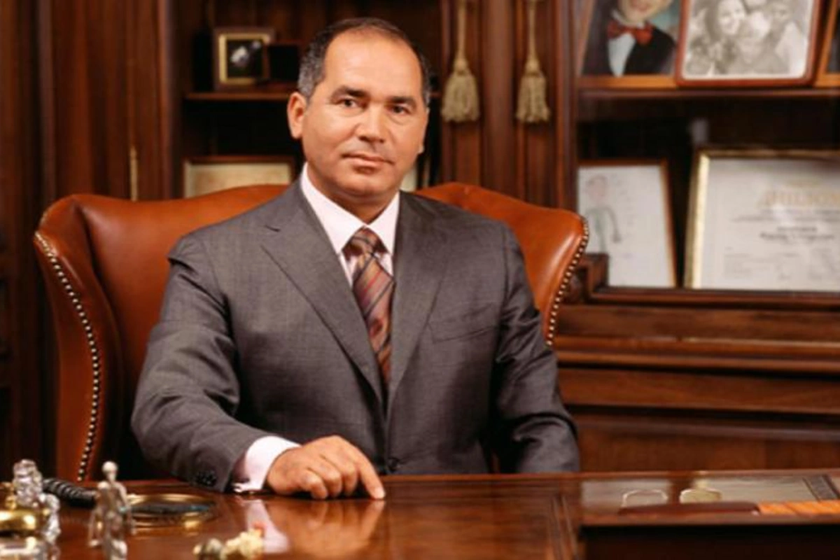 Milyarder Fərhad Əhmədovun evində və obyektlərində axtarış aparılır