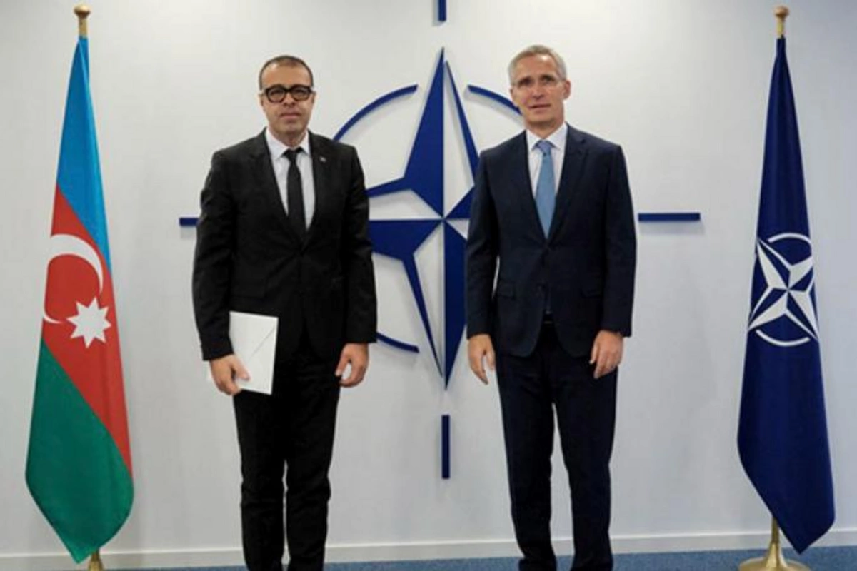 Stoltenberq Azərbaycanın NATO-dakı nümayəndəsinin etimadnaməsini qəbul etdi — FOTO