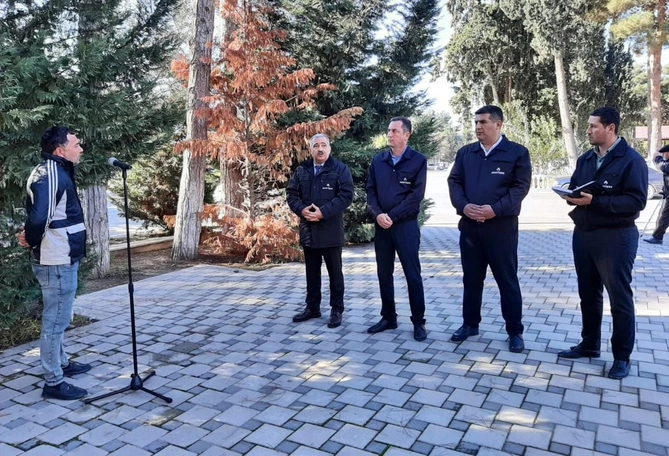 Salyan sakinləri müraciətlərini “Açıq mikrofon”da səsləndirdilər — FOTO