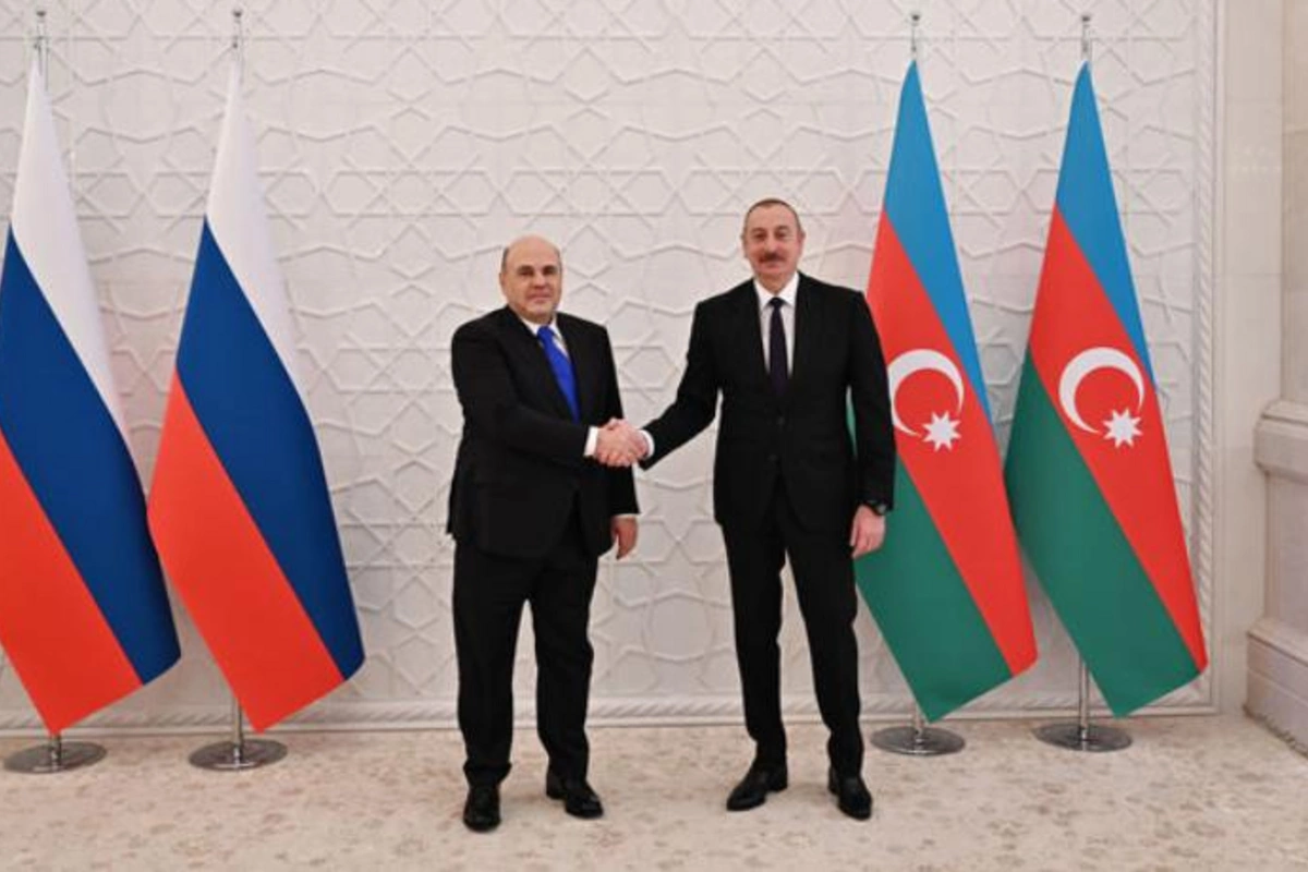 İlham Əliyevin Rusiya Hökumətinin sədri ilə təkbətək görüşü olub