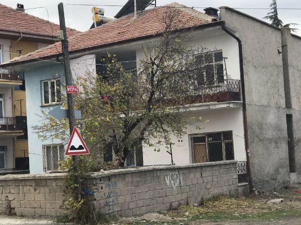 Cin çıxarma seansı zamanı sümüklərini qırdılar — Boğularaq öldü (FOTO)