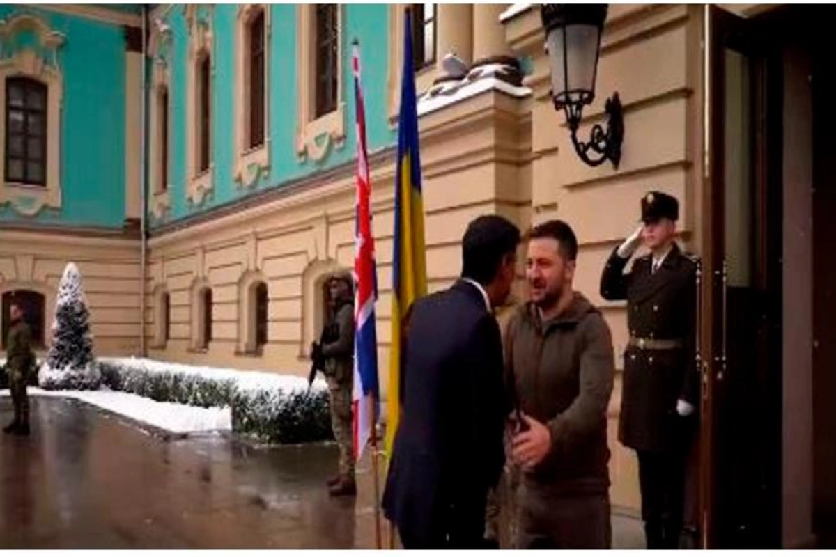 Britaniyanın Baş naziri Ukraynada səfərdədir