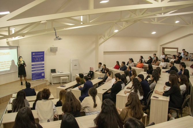 Beynəlxalq CİS Günü ilə bağlı tədbir keçirildi — FOTO