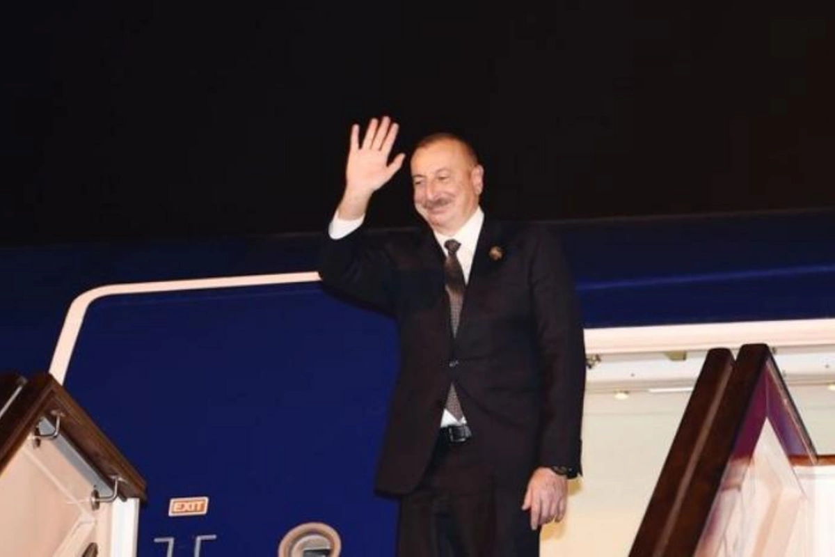İlham Əliyevin Əlcəzairə səfəri başa çatıb — FOTO