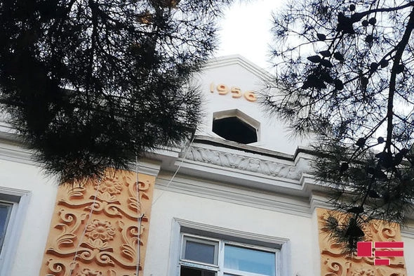 Sumqayıtda yataqxanada yanğın oldu — FOTOLAR Sumqayıtda yataqxanada yanğın oldu — FOTOLAR