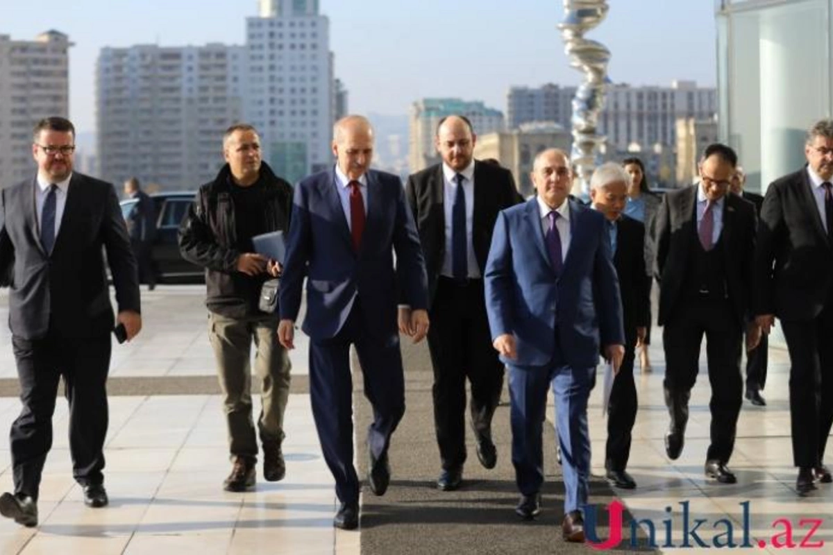 YAP-ın 30 illik yubiley tədbiri başladı — FOTOLAR