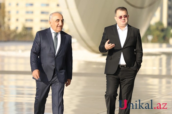 YAP-ın 30 illik yubiley tədbiri başladı — FOTOLAR