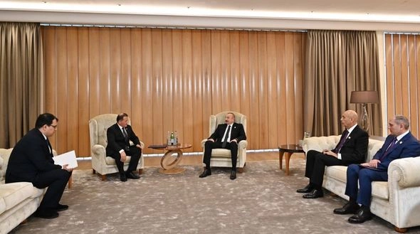 İlham Əliyev Özbəkistanın Liberal Demokratik Partiyasının İcra Komitəsinin sədrini qəbul edib — FOTO