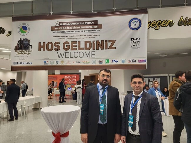 Azərbaycanlı həkim ölkəmizi Türkiyədə belə TƏMSİL ETDİ — FOTO Azərbaycanlı həkim ölkəmizi Türkiyədə belə TƏMSİL ETDİ — FOTO