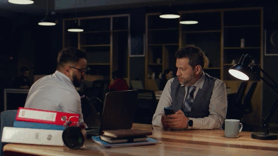 Əlavə heç bir şey: Galaxy Z Fold4 həyatımızı necə asanlaşdırır (və rəngarəng edir)?