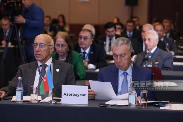 Bakıda “Təhlükəsizlik və əməkdaşlıq: siyasi partiyaların rolu” mövzusunda konfrans keçirilir — FOTO