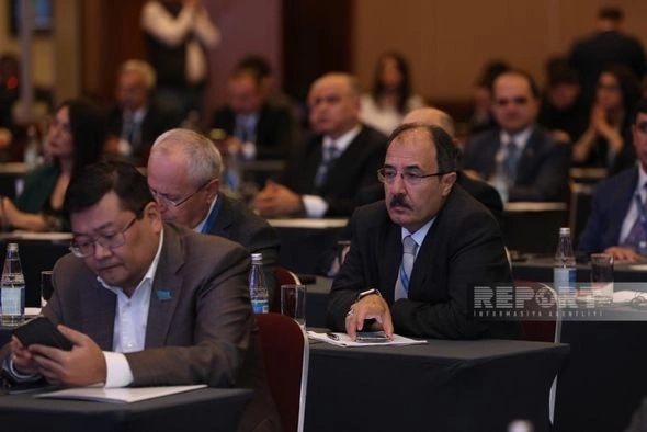 Bakıda “Təhlükəsizlik və əməkdaşlıq: siyasi partiyaların rolu” mövzusunda konfrans keçirilir — FOTO