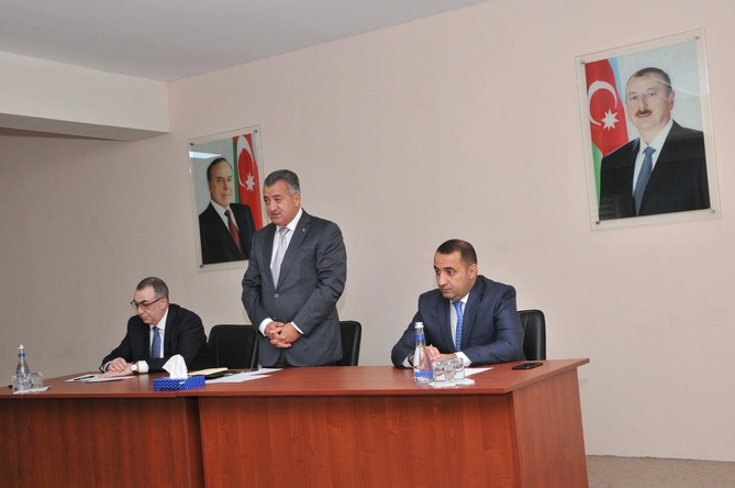 Abşeronda vətəndaş qəbulları davam etdirilir — FOTOLAR