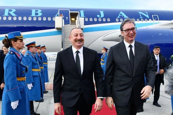 İlham Əliyevin Belqradda rəsmi qarşılanma mərasimi olub — YENİLƏNİB (FOTO)