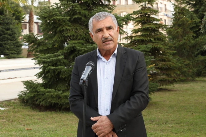 Masallı sakinləri “Açıq mikrofon”da müraciətlərini səsləndirdilər — FOTO Masallı sakinləri “Açıq mikrofon”da müraciətlərini səsləndirdilər — FOTO