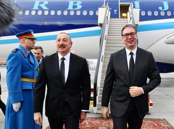 İlham Əliyevin Belqradda rəsmi qarşılanma mərasimi olub — YENİLƏNİB (FOTO)